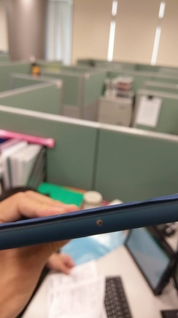 協助判斷 2019 iPad 7 esr 保護殼是否瑕疵？