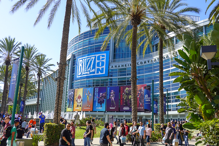 【Bz19】逛逛 BlizzCon 2019 會場周邊，瞧瞧有什麼厲害的紀念商品！