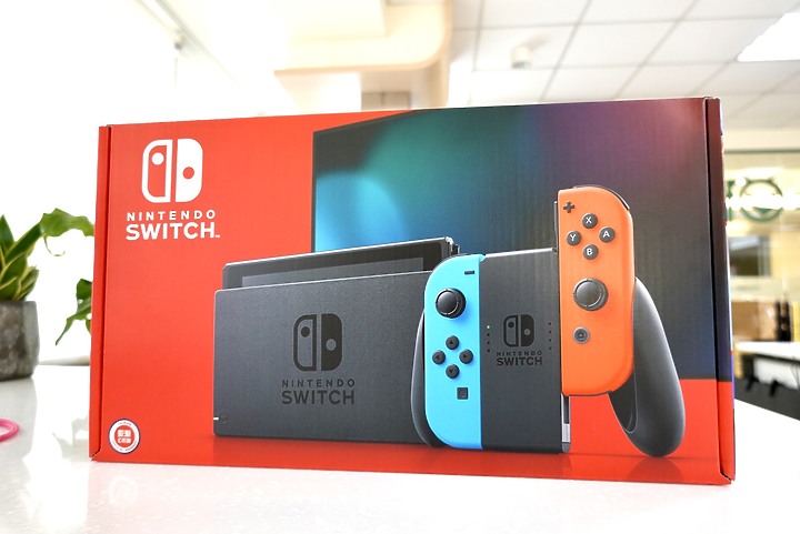 【交換禮物19】Ubisoft帶著Just Dance 2020和Switch主機+手把來參加啦!
