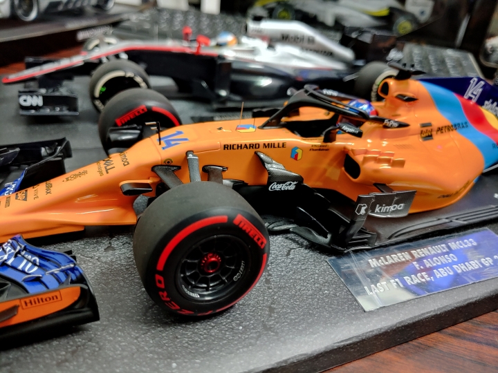[開箱]MINICHAMPS 1/18 McLaren MCL33 F.ALONSO L.E. 518 pcs.