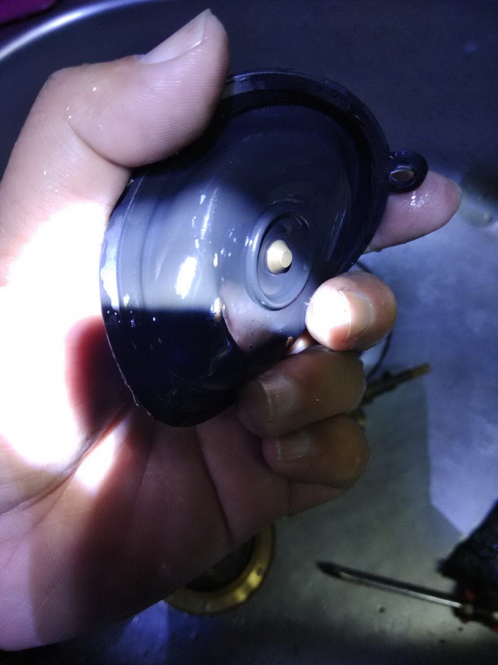 熱水器水盤皮沒破oring漏水?