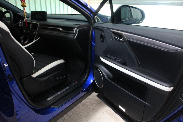LEXUS-RX300 F sport 極燄藍