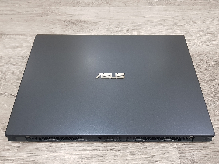 【小宅開箱】ASUS X571 series (X571GT)－ 全不能的全能筆電