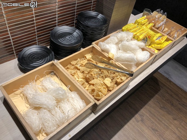 【台中火鍋吃到飽】台中三井outlet美食推薦！「但馬屋」火鍋吃到飽、頂級日本牛放題（附菜單）