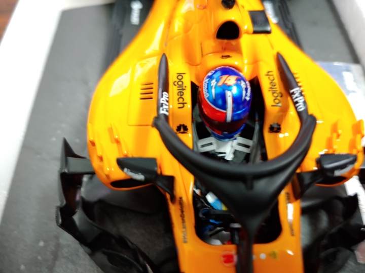 [開箱]MINICHAMPS 1/18 McLaren MCL33 F.ALONSO L.E. 518 pcs.