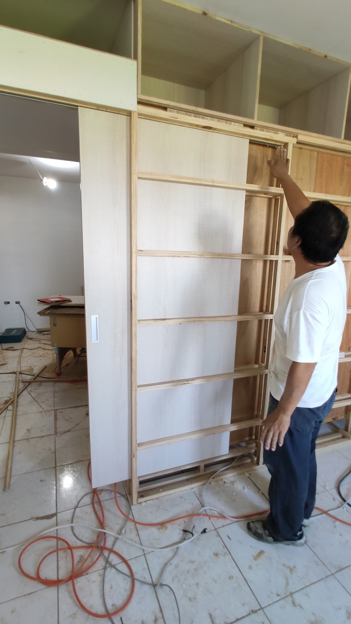 台中南屯文山社區舊屋翻新分享 謝謝木工師傅大怪物衣櫥