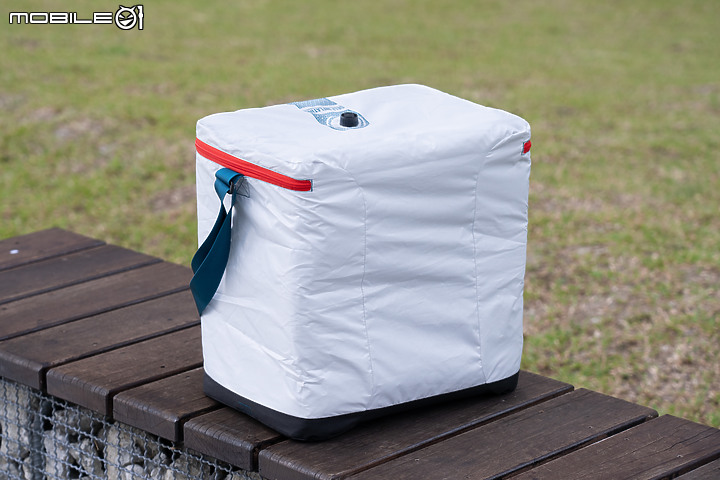 QUECHUA ICE FRESH COMPACT 26L 自動充氣保冷箱簡單介紹