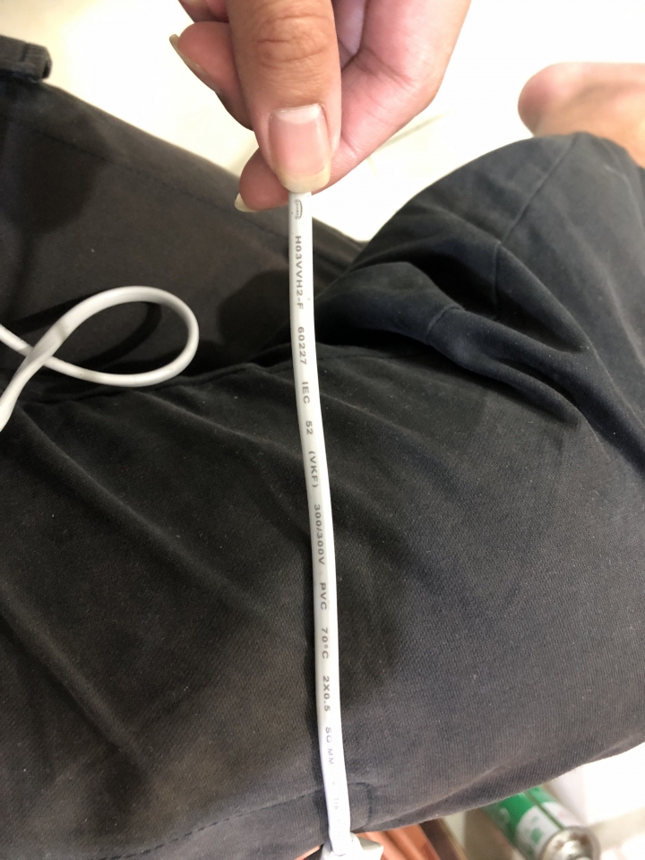 泰國買的燈具回台才發現不合