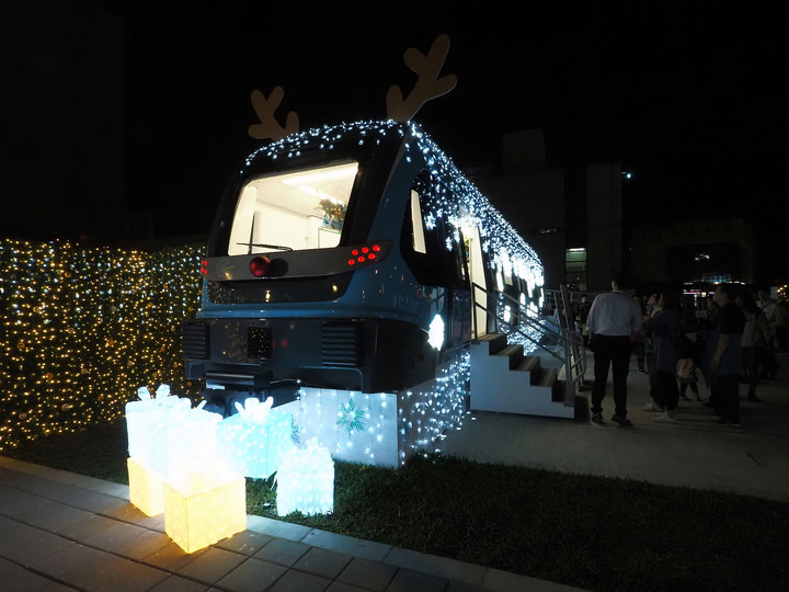新北市 板橋 2019新北市歡樂耶誕城 — 新北市政府前的年度盛宴