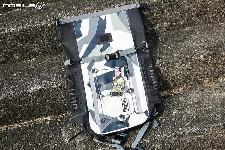 307P PX-5 Evolution 2.0 防水騎士背包開箱 方正有形收納超方便！