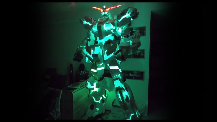 獨角獸鋼彈 紙模型 RX-0 Unicorn Gundam 2.5Meter 1/7.2