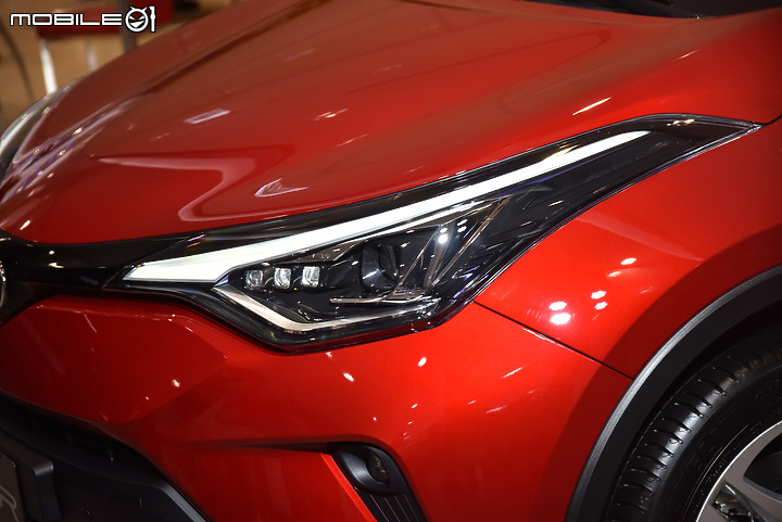 【採訪】小改款Toyota C-HR發表,89.5萬元起標配TSS駕駛輔助系統!