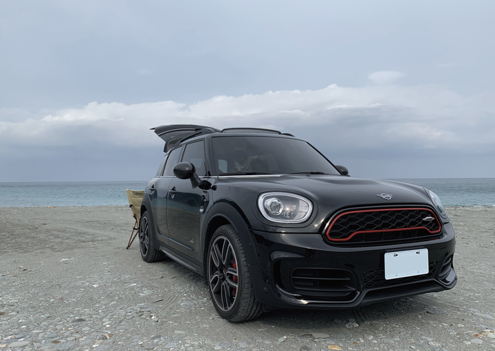 遲來開箱文Mini Cooper Countryman JCW