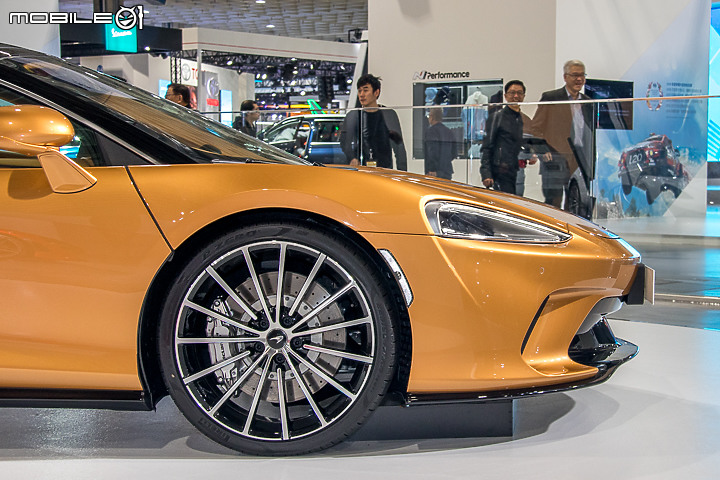 【2020台北車展】McLaren GT近距離賞析,更適合長征的Grand Tourer超跑!