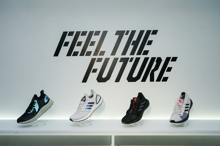 adidas Ultraboost 20首度曝光!首發配色與國際太空站合作推出