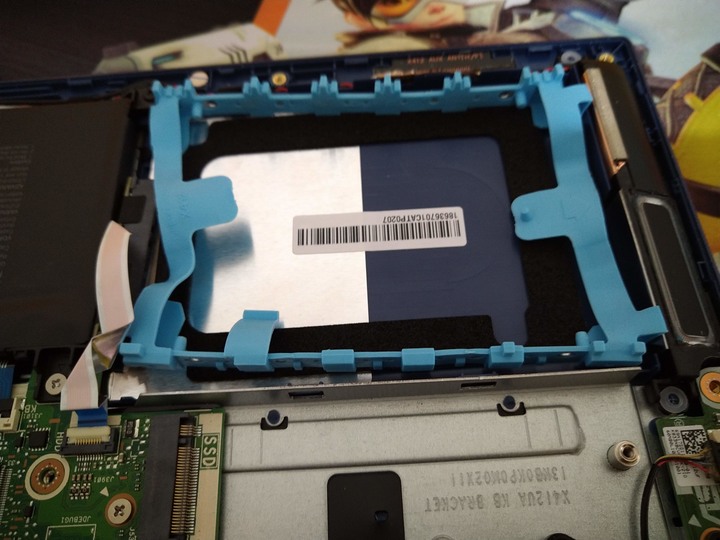 【開箱評測】業務界的小鋼砲 : 低調奢華的 ASUS VIVOBOOK 14 X412FA-0148B8265U 孔雀藍
