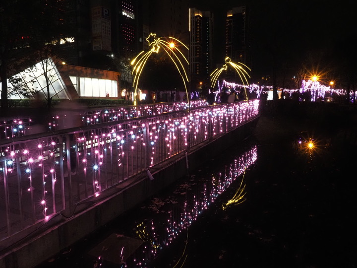新北市 板橋 2019新北市歡樂耶誕城 — 新北市政府前的年度盛宴
