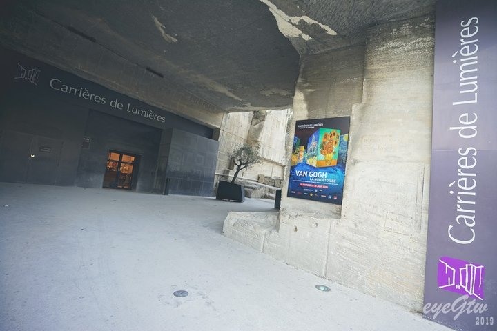點我看大圖 (遊記)南法|Carrières de Lumières光影採石場|Les Baux de Provence雷柏城|搭公車去看梵谷|自助旅行
