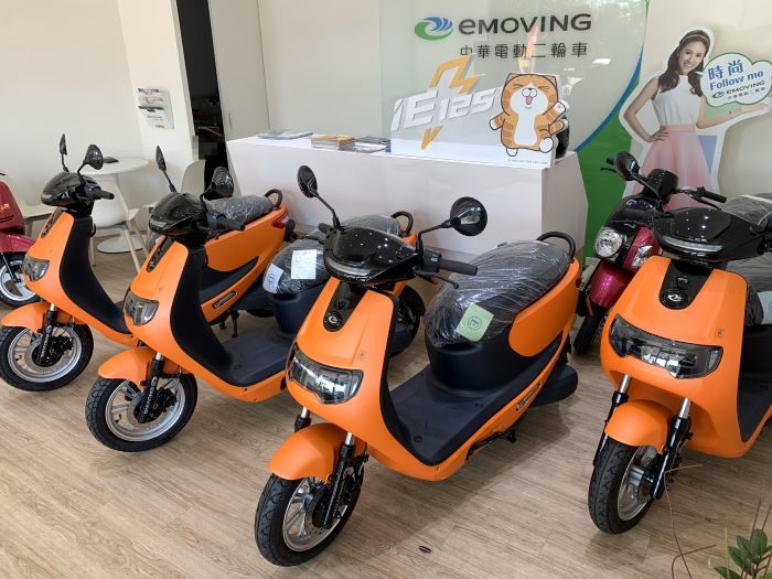 新夥伴emoving iE125入手