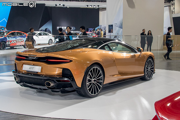 【2020台北車展】McLaren GT近距離賞析,更適合長征的Grand Tourer超跑!