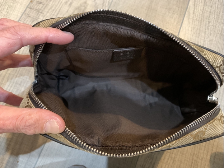 「開箱」It’s GUCCI time!! 之 Gucci waist bag