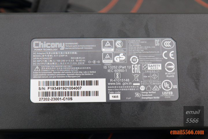 點我看大圖 GIGABYTE AERO 15 X9 AI智慧筆電x高效能電競商務