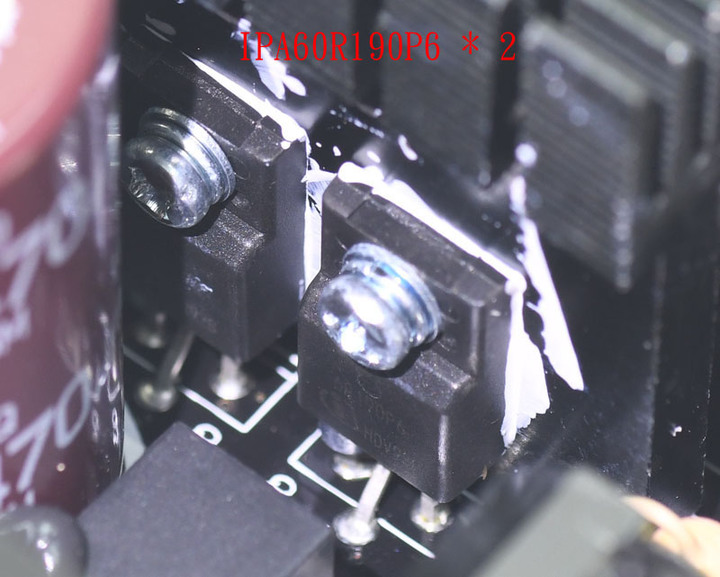 XPG CORE REACTOR 650W全模組化金牌電源開箱