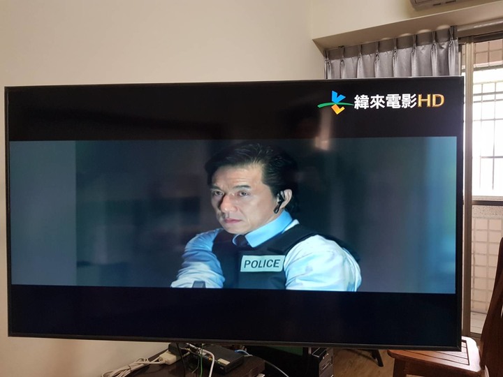 [開箱]三星UA55RU7400WXZW~從42吋躍升55吋的爽度~~