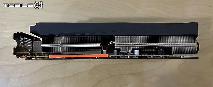 [開箱] 抗衡老黃 AORUS 鷹神 A 卡新巔峰 Radeon RX 5700 XT 8GB