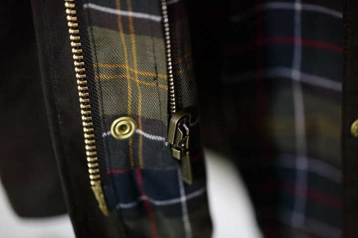 意外入手Barbour international 對於低溫時穿搭如何配置?