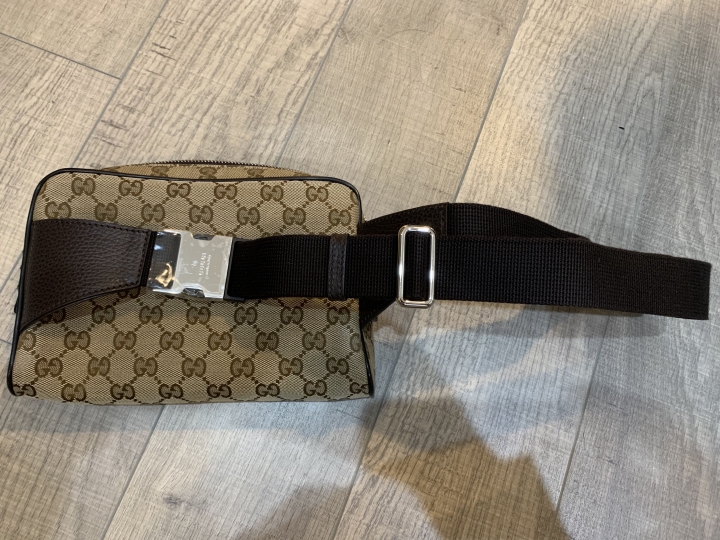 「開箱」It’s GUCCI time!! 之 Gucci waist bag