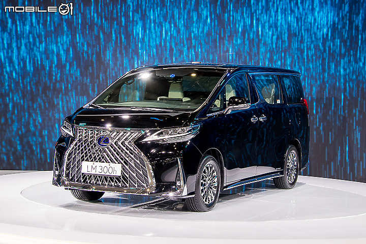 多款休旅新秀齊聚登場！ 2020台北車展現場直擊紀錄 上篇