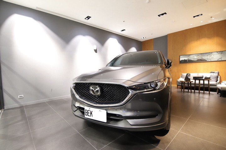 Mazda 2020 CX-5 2.0旗艦經典版 開箱文