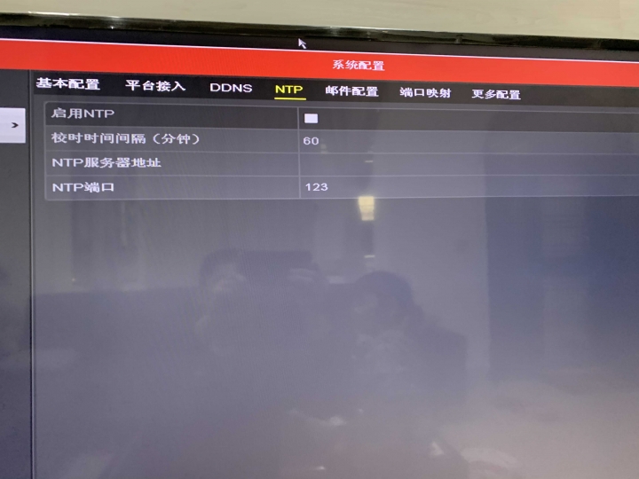 求救海康威視DS-7104N-F1/4P上網設定？