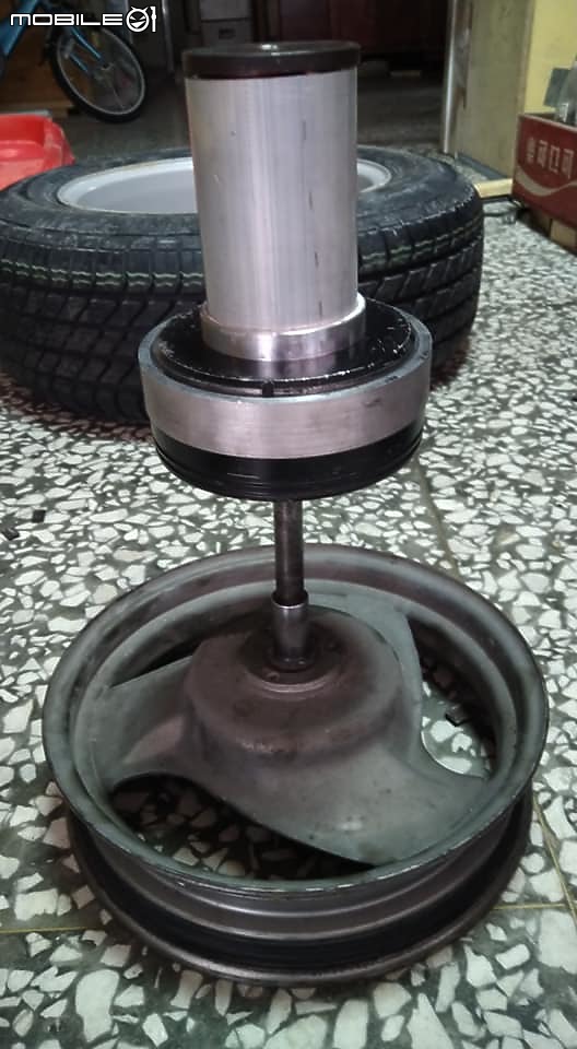 BMW E34 DIY 專輯29 有趣的輪胎古老平衡法