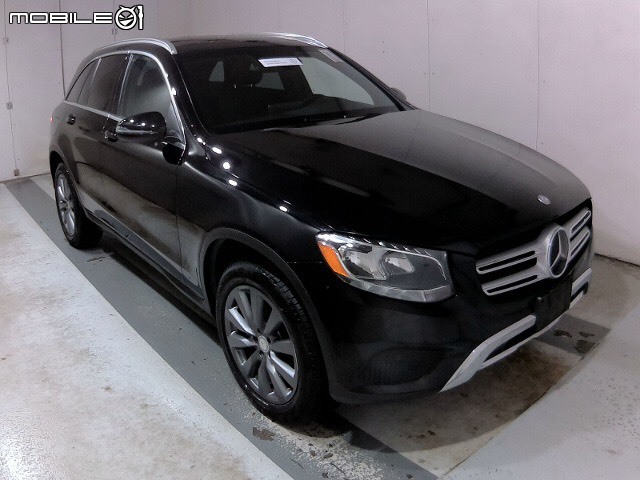 賓士GLC300AMG 23P跟車自動駕駛輔助.車道偏移維持.