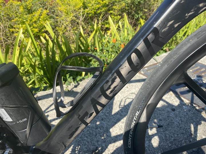Factor O2 VAM+Bike Ahead開箱