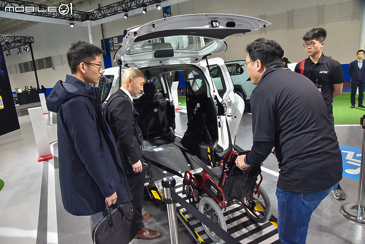 多款休旅新秀齊聚登場! 2020台北車展現場直擊紀錄 上篇