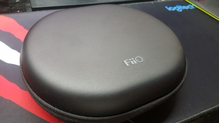 高cp值的藍牙耳罩 fiio  EH3 NC