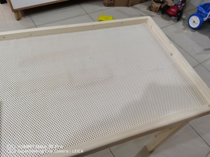 在家也有自己的樂高遊戲桌