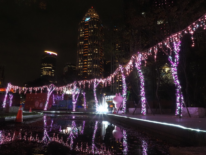 新北市 板橋 2019新北市歡樂耶誕城 — 新北市政府前的年度盛宴