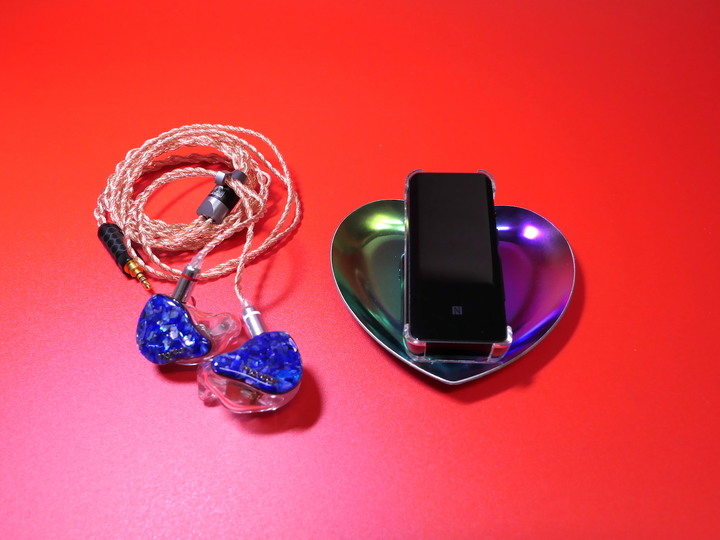 [開箱評測]FiiO BTR5 旗艦級HIFI隨身音樂藍牙接收器～內外兼備魅力無法擋～