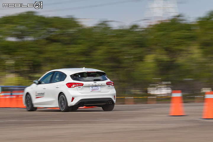 【多連桿Focus】Ford Focus ST-Line獨立懸吊激測!Lommel賽道特化版台北車展發表!