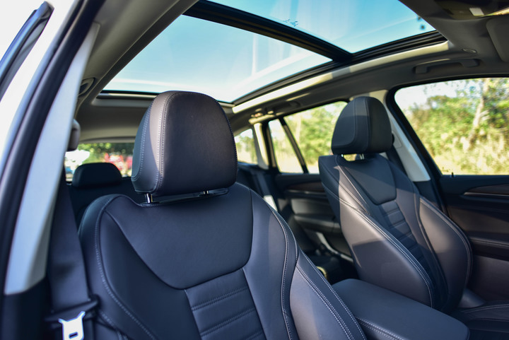 開箱 Bmw G01 X3 30i 豪華運動版