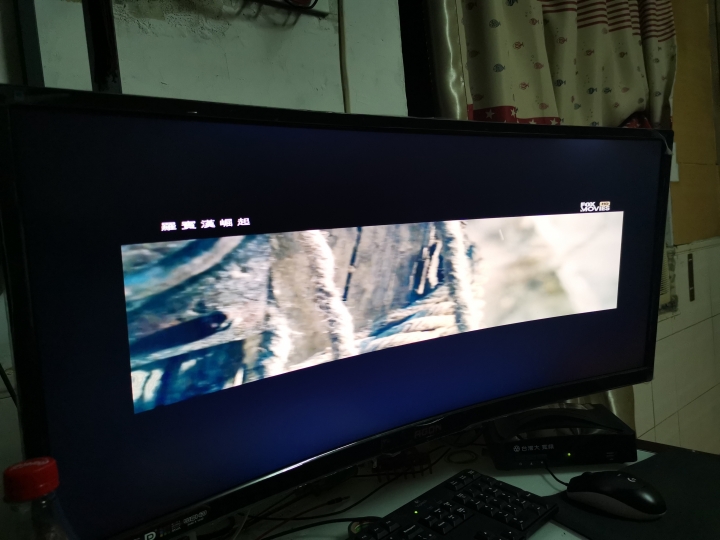 ［求救］電腦21：9螢幕＋第四台機上盒顯示問題