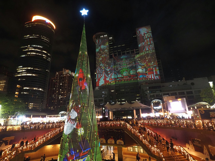 新北市 板橋 2019新北市歡樂耶誕城 — 新北市政府前的年度盛宴