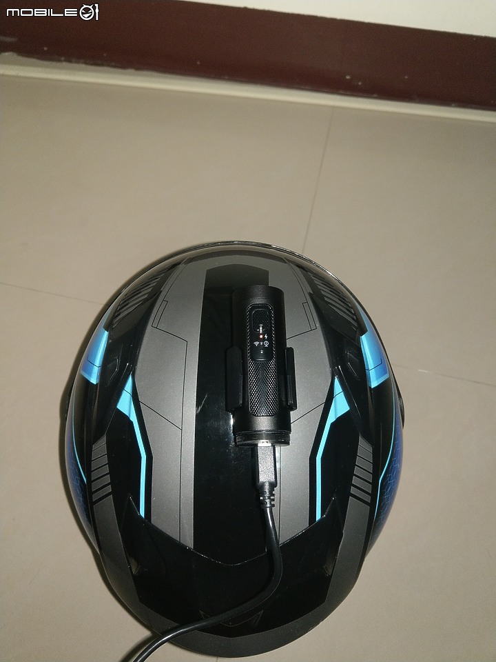 MIO MiVue™ M777 開箱