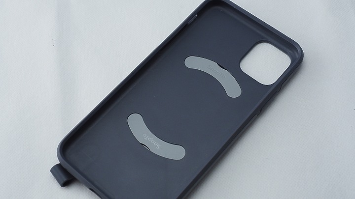 [APPLE] MOSHI 腕繩手機殼開箱文