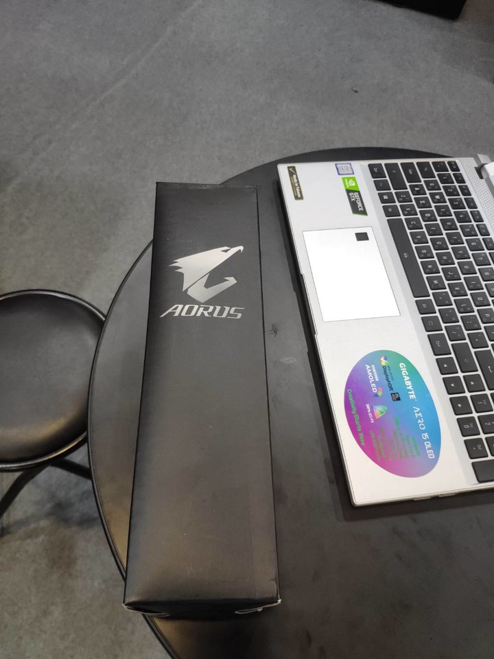 [分享]AERO 15 OLED白色款資訊月剁手體驗