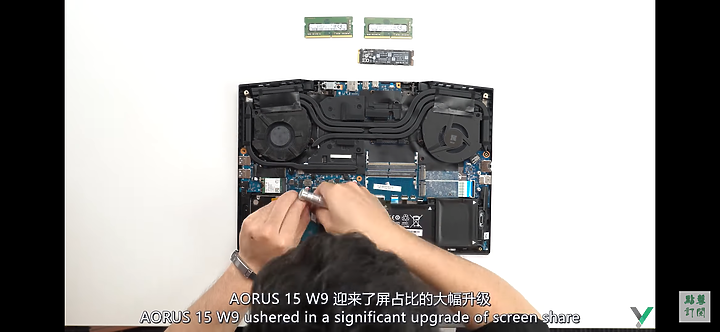 點我看大圖 GIGABYTE 筆電開箱體驗分享 AORUS 15_W9
